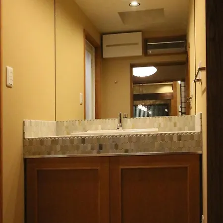 Suiren Traditional Boutique Townhouse Kyoto Exterior photo